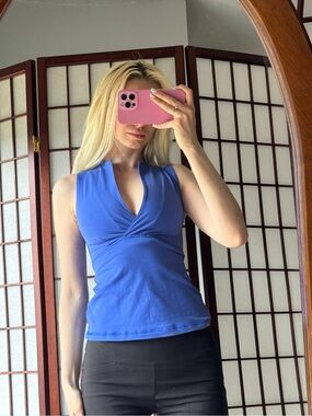 lululemon athletica Periwinkle V-Neck Sleeveless Wrap Tank
